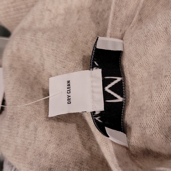 NWT Magaschoni Wool/Cashmere Crew Neck Sweater - Picture 10 of 10